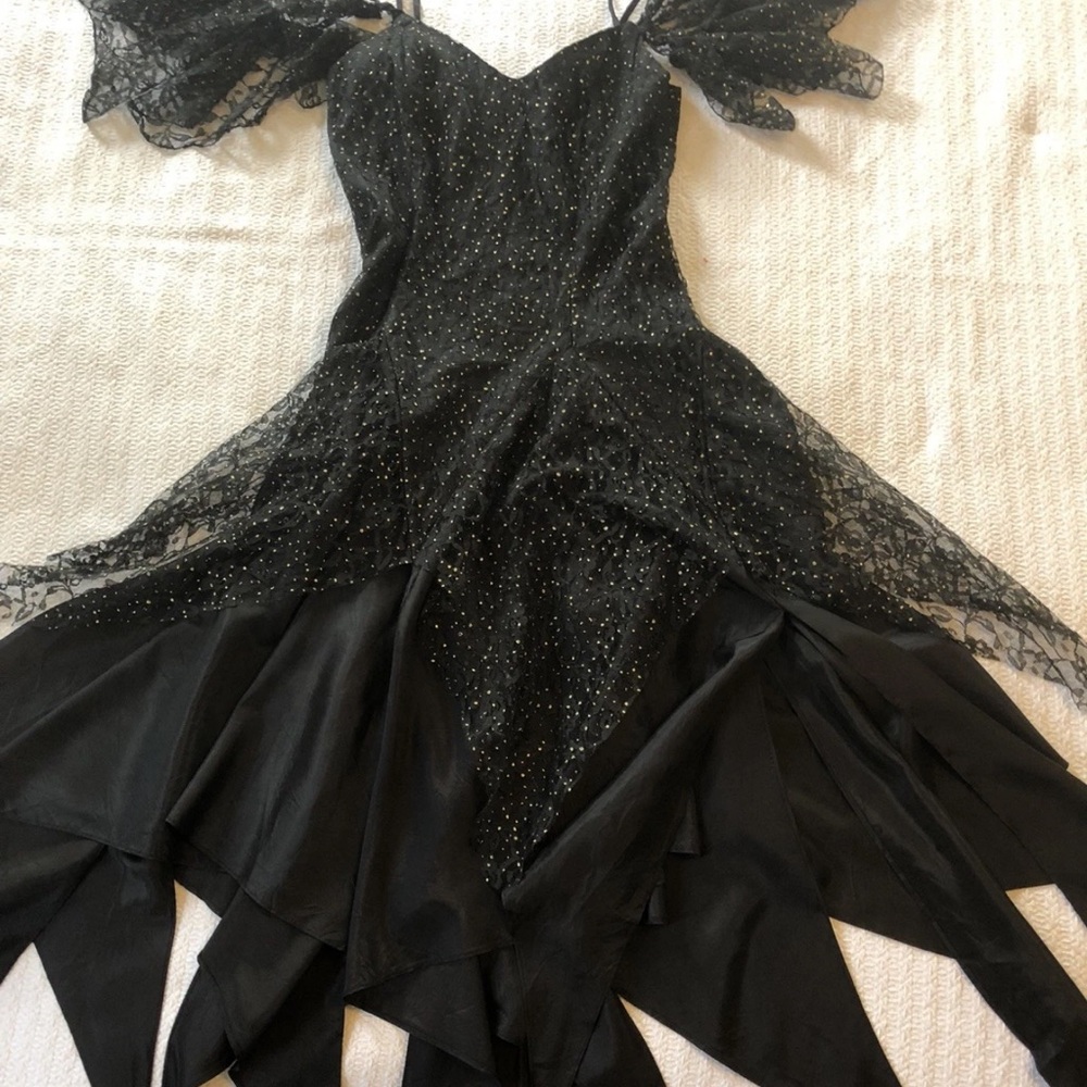 Y2K Vintage | 80’s Shredded Lace Party Dress Gothic Glam Magic Fairy Medieval